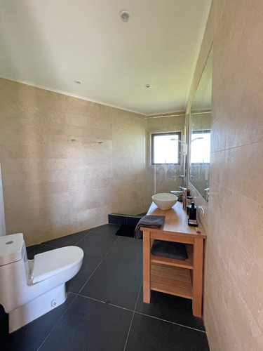 Imagen 15 de 19 de Casa Lago Rapel, Orilla De Lago Y Embarcadero. Vende Dueño.