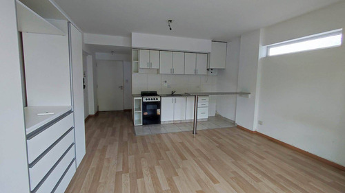 Venta De Departamento Monoambiente  En Villa Crespo