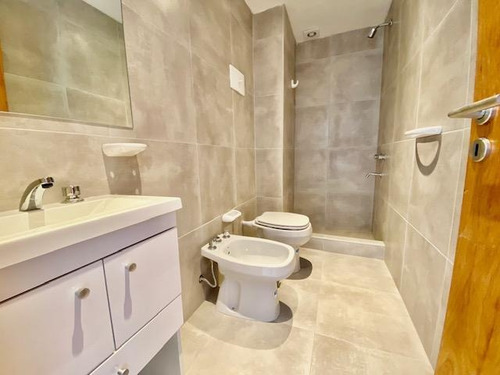 Imagen 7 de 12 de 1 Dormitorio Paraguay 371 - Torre París