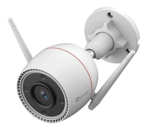 Imagen 2 de 2 de Cámara de seguridad Ezviz OutPro (C3TN 3MP) con resolución de 3MP visión nocturna incluida blanca