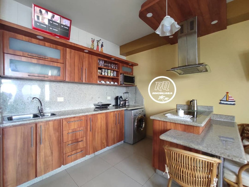 Imagen 9 de 12 de Cómodo Apartamento Con Espectacular Vista Al Mar En Alquiler