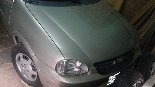 Chevrolet Classic 1.6 Full