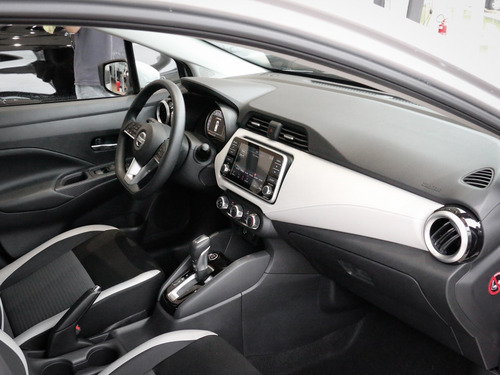 Imagem 11 de 13 de Nissan Versa Advance 1.6 (flex) (aut)