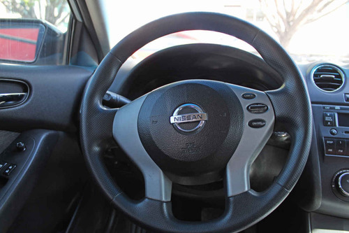 Imagen 9 de 15 de Nissan Altima 2010 4p S Basico Aut Cvt