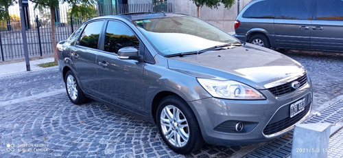 Ford Focus 2.0 Ghia Exe