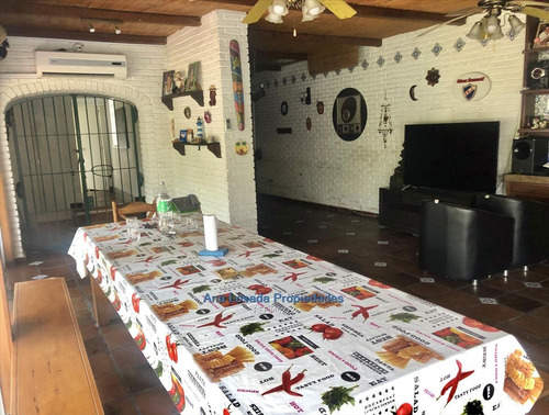 Venta De Casa En El Prado 4 Dormitorios