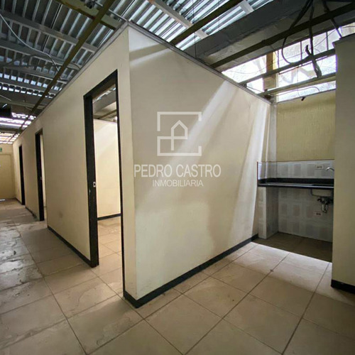 Imagen 11 de 19 de Tu Inmobiliaria Vende Oportunidad De Inversión, Centro Comercial Ubicado En Avenida Manuel Piar, San Félix #crecimientocomercial #bienestar #locales #compraventa #centrocomercial #guayana