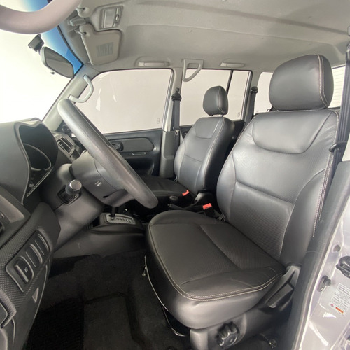 Imagem 6 de 12 de Mitsubishi Pajero Tr4 2.0 4x4 16v 140cv Flex 4p Automático