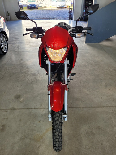 Impecable Honda Falcon 400 Año 2015 Con Solo 9.700 Km