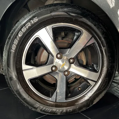 Chevrolet Onix 1.4 Ltz 5 p
