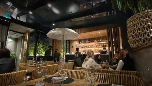 Imagen 2 de 2 de Con Renta U$s 3.000 Cabrera Esquina Thames 25 Mts De Frente 200 M2 Cubiertos Mas Terraza