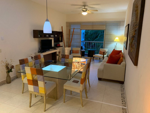 Departamento En Venta En El Condominio Mayan Lakes En Acapulco R.a