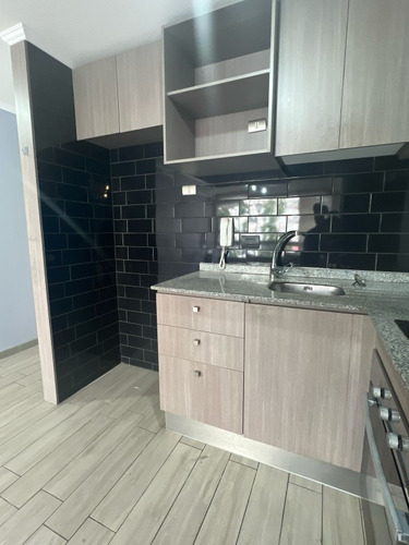 Arriendo 1 Dorm 1 Baño, Santa Rosa 365, Metro Santa Lucía