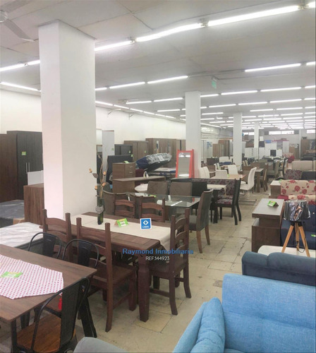 Local Comercial De 646 M2 En Villa Muñoz