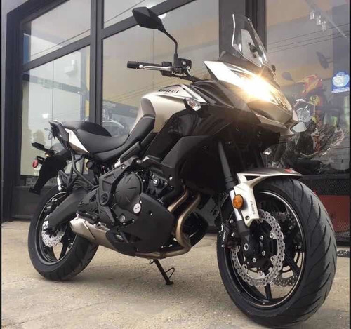 Imagen 2 de 16 de Kawasaki Versys 650 Abs