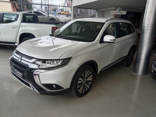 Mitsubishi Outlander 2.4 Ls