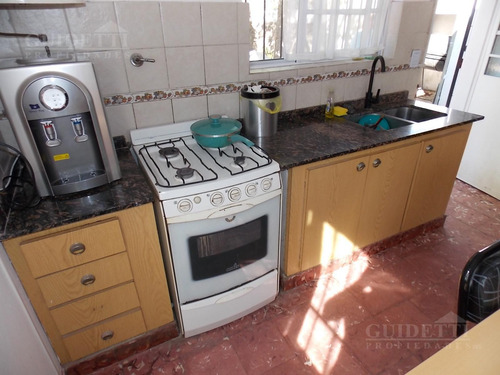 Venta Casa 6 Ambientes Con Jardín (2 Casas) San Isidro - Villa Adelina