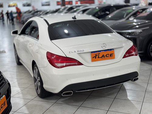 Mercedes-Benz Classe Cla 1.6 Vision Turbo Flex 4p