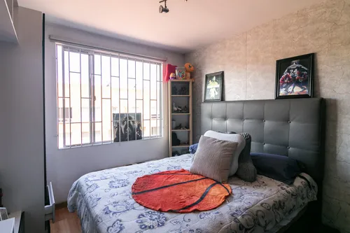 Apartamento En Venta En Hayuelos. Cod V1106017