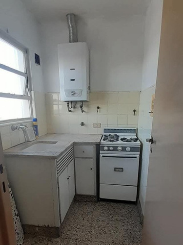 Oportunidad! Monoambiente En Pompeya