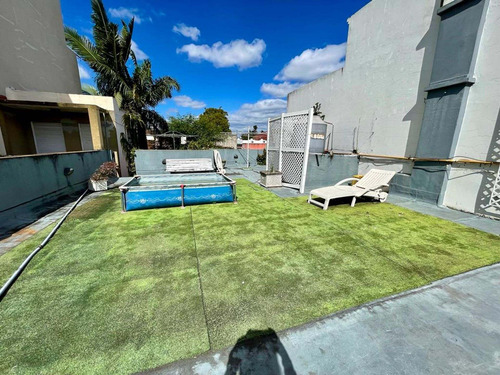Imagen 29 de 30 de Venta Casa 4 Amb Cochera Quincho Bernal Centro