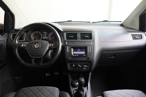 Imagem 11 de 15 de Volkswagen Fox 1.6 Msi Highline 16v Flex 4p Manual