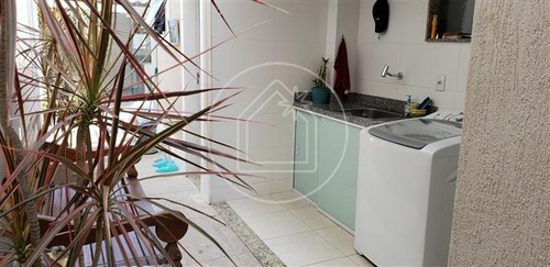 Casa - Ref: 889300