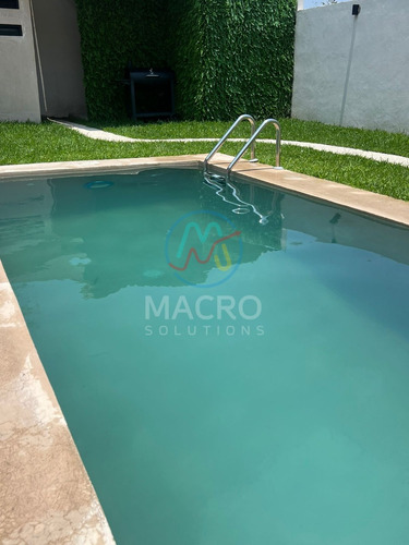 Casa En Venta En Col. Lazaro Cardenas De 2 Niveles Y Con Alberca