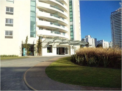 Apartamento En Alquiler Por Temporada De 2 Dormitorios