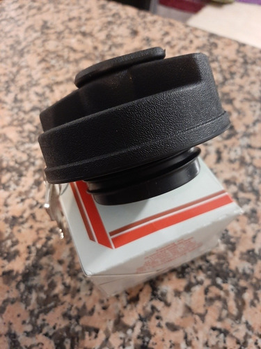 Tapa Tanque Combustible Con Llave Mercedes Benz