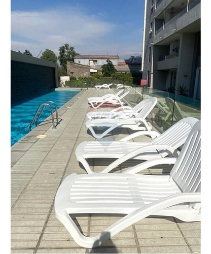 Arriendo Departamento En Independencia
