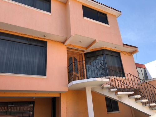 Imagen 2 de 25 de Casa En Venta, Jardines De Santa Mónica, Tlalnepantla, Estad
