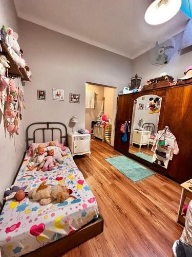 Imagen 6 de 9 de Casa En Venta En Castelar Sur