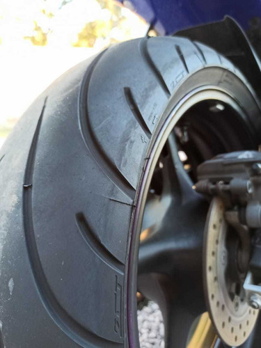 Yamaha R6