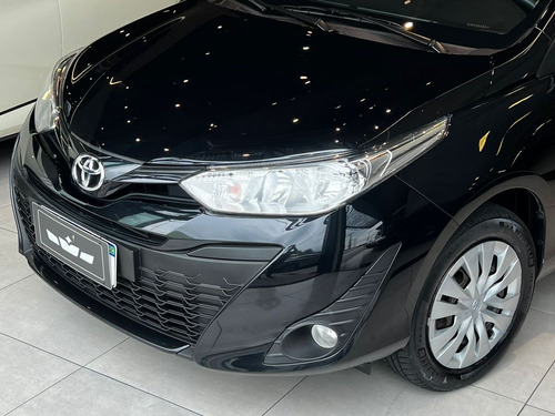 Toyota Yaris 1.3 16V Flex Xl Live Multidrive