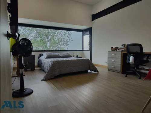 Casa Moderna En Altos De Las Palmas(mls#246252)