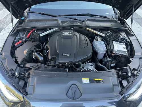Audi A4 2.0 40 Tfsi Front