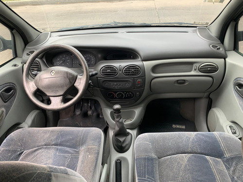 Renault Scenic2 2.0 Rxe Privilege