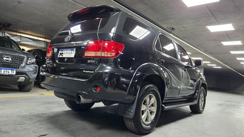 Toyota Hilux SW4 3.0 Srv Cuero