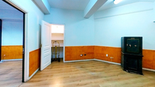 Imagen 11 de 13 de Se Vende Oficina En Santiago Centro