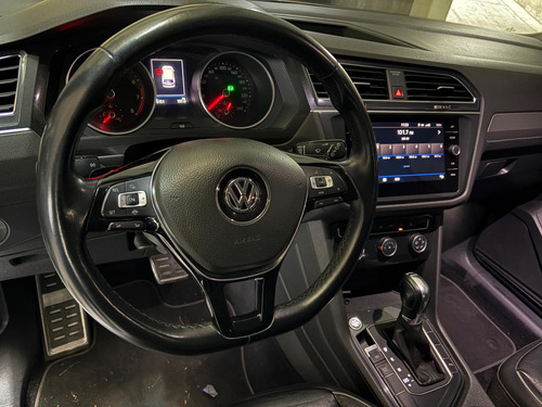 Volkswagen Tiguan 1.4 R Line AT