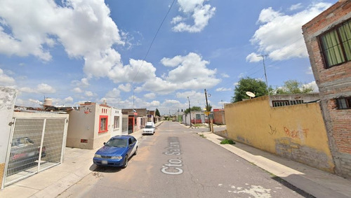 Sk16 - Casa En Remate Bancario En Cto. Saltamontes, Pozo Grande, Aguascalientes, Aguascalientes Excelente Oportunidad De Inversion