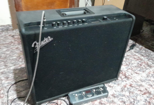 Amplificador Marca Fender Mustang Gt200