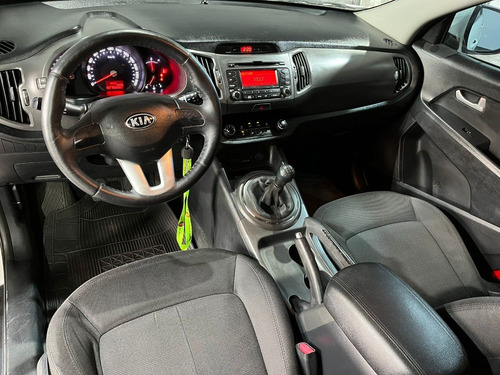 Imagen 8 de 13 de Kia Sportage - Manual - Divina! Permuto Financio