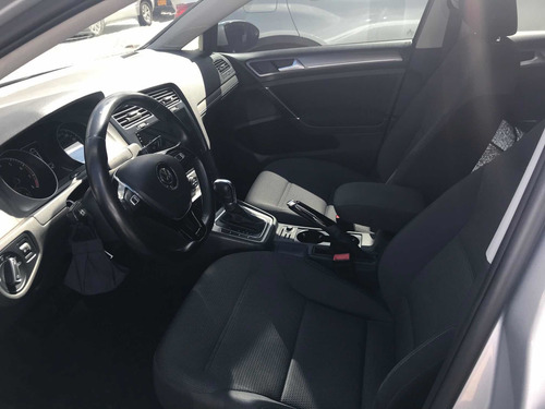 Volkswagen Golf Confortline