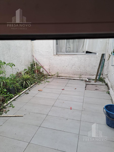 Apartamento En Venta En El Centro Con Patio Exclusivo