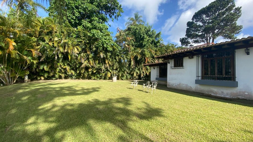 En Venta Casa Alto Hatillo Calle Privada De 1 Nivel Para Remodelar