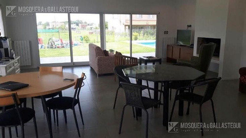 Imagen 3 de 9 de Lindísima Casa Con Pileta En San Eduardo