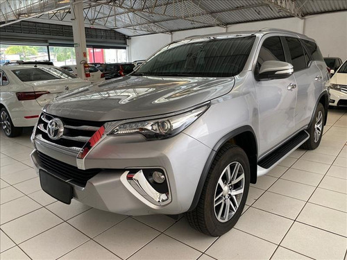 Imagem 1 de 10 de Toyota Hilux Sw4 Hilux Sw4 Srx 2.8 4x4 Diesel 7 Lugares