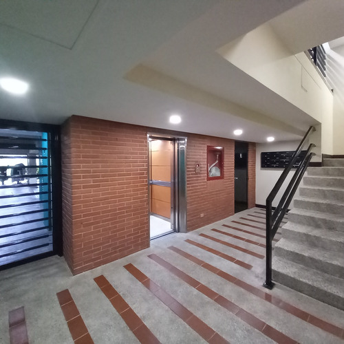 Venta Confortable Apartamento En Exclusivo Conjunto Residencial Las Villas. My
